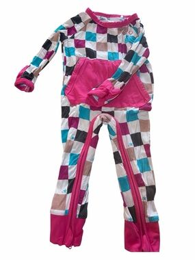 Bamboo Zippy With Front Pocket & Checkered Print 0-3M